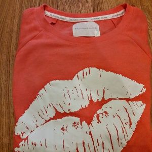 Victorias Secret M Orange lips Sweatshirt